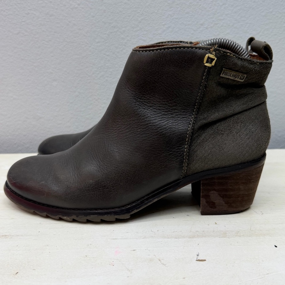 Pikolinos Brown Leather Andorra Ankle Boots Size 38